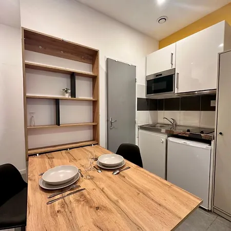 Gare Wifi شقة مُلووز